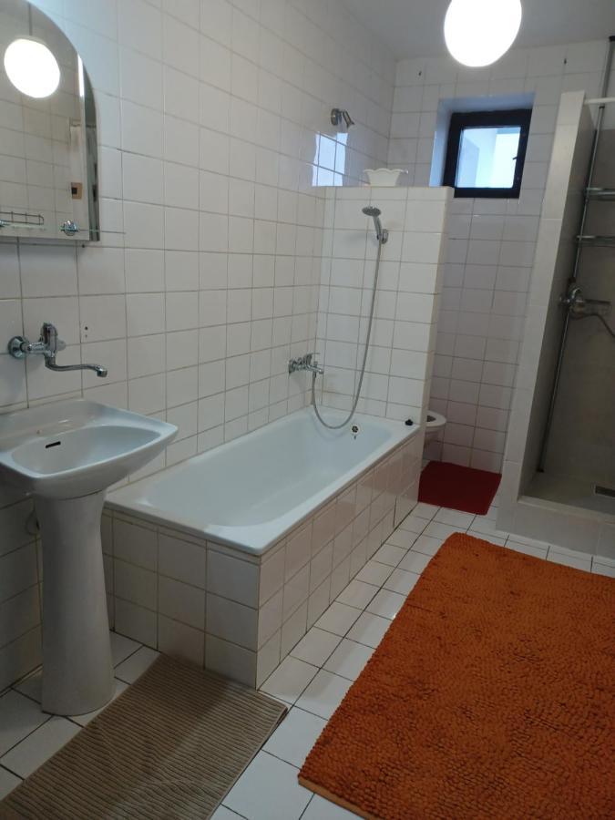 Naty Apartman Haniska ภายนอก รูปภาพ