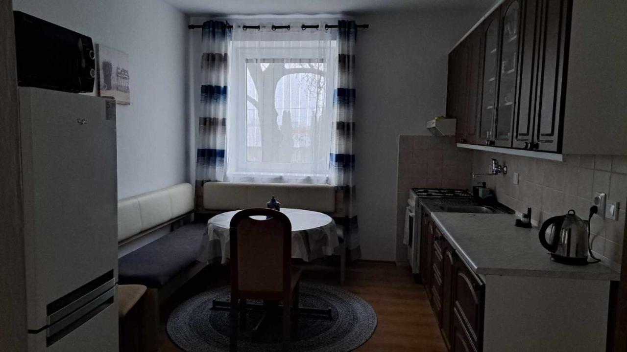 Naty Apartman Haniska ภายนอก รูปภาพ